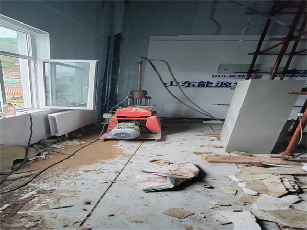 祁阳地基基础下沉墙体裂缝加固注浆顶升施工